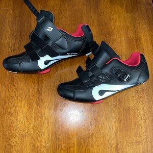Peloton shoes size 47